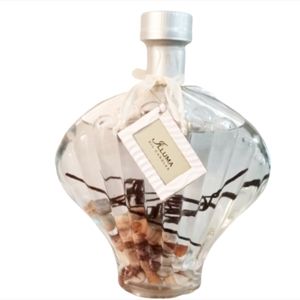 NEW Illuma Oil Glass Shell Bottle Candle